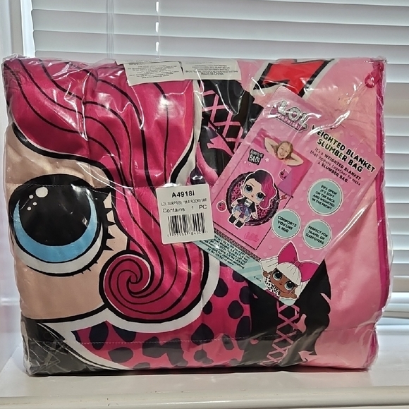 LOL Surprise! Convertible Weighted Blanket/Sleeping Bag- New With Tags - Picture 1 of 8